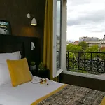 De Neuville Arc De Triomphe 4* Paris