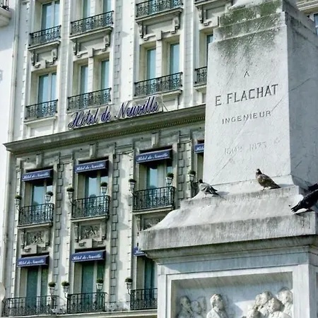 De Neuville Arc De Triomphe Hotel Parigi
