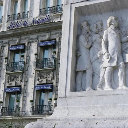 Hotel De Neuville Arc De Triomphe Parigi