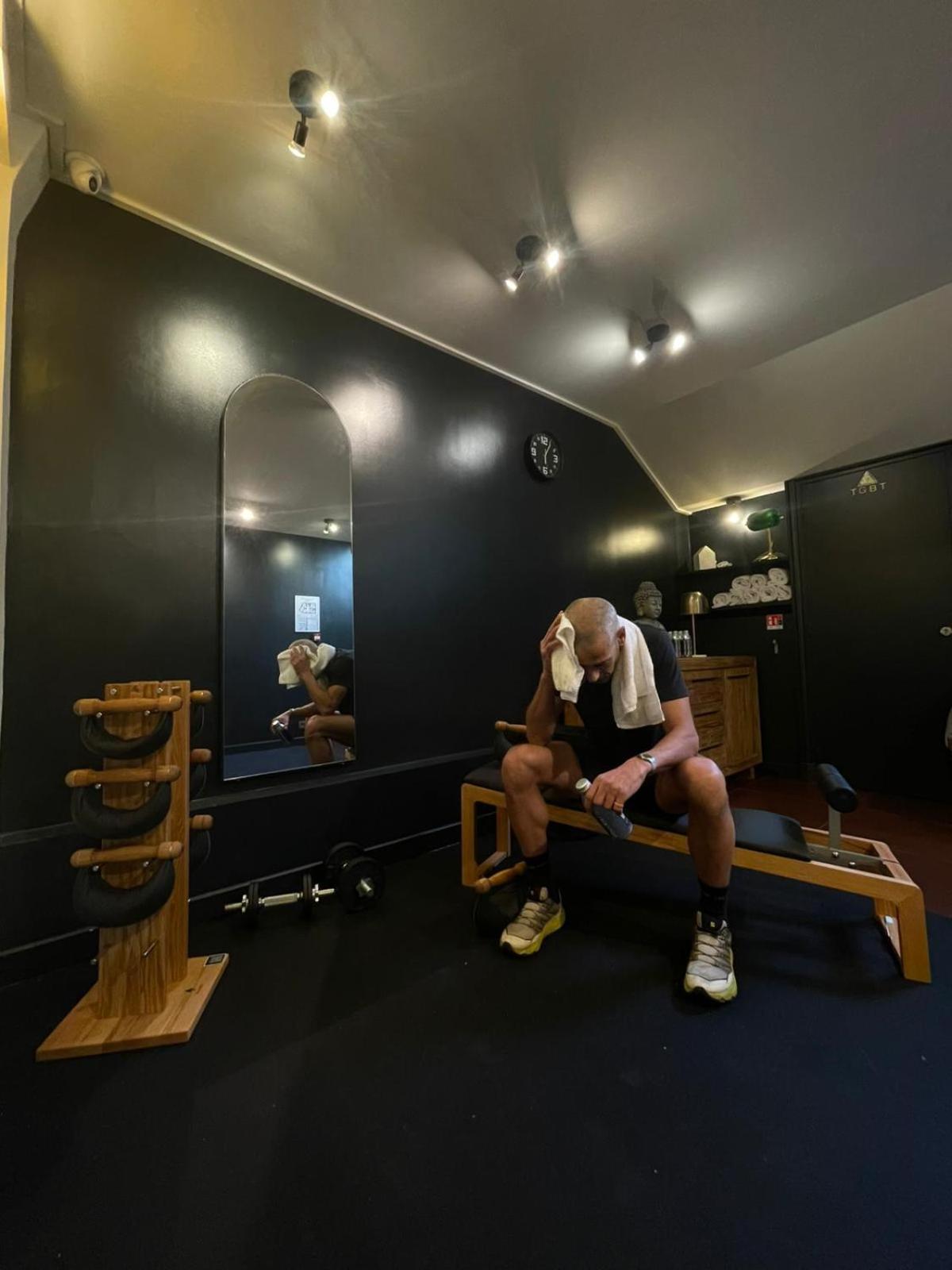 De Neuville Arc De Triomphe Hotel Paris