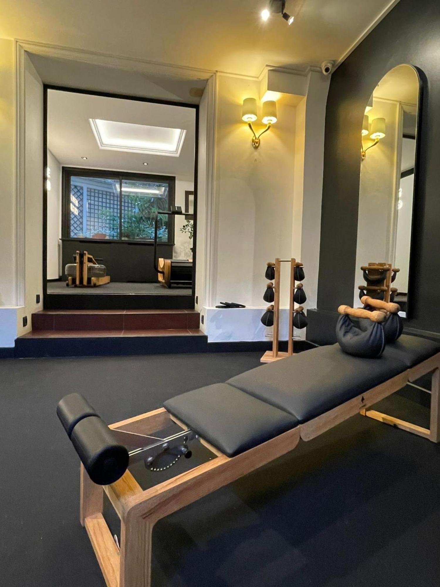 De Neuville Arc De Triomphe Hotel 4*