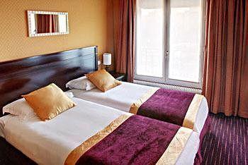 De Neuville Arc De Triomphe Paris