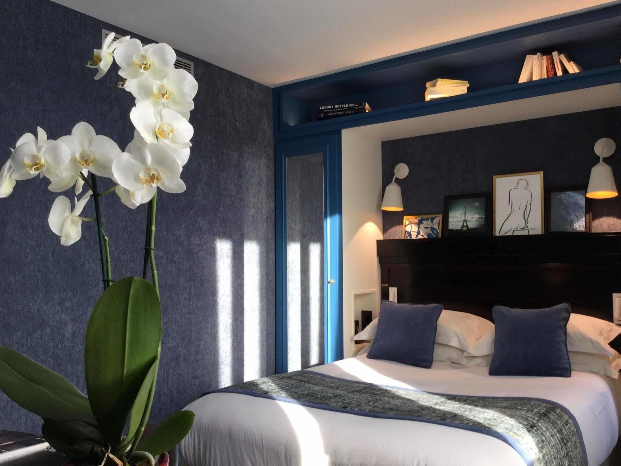 Hotel De Neuville Arc De Triomphe